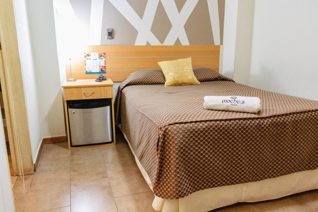 Hotel Mochiks Τσικλάγιο Εξωτερικό φωτογραφία