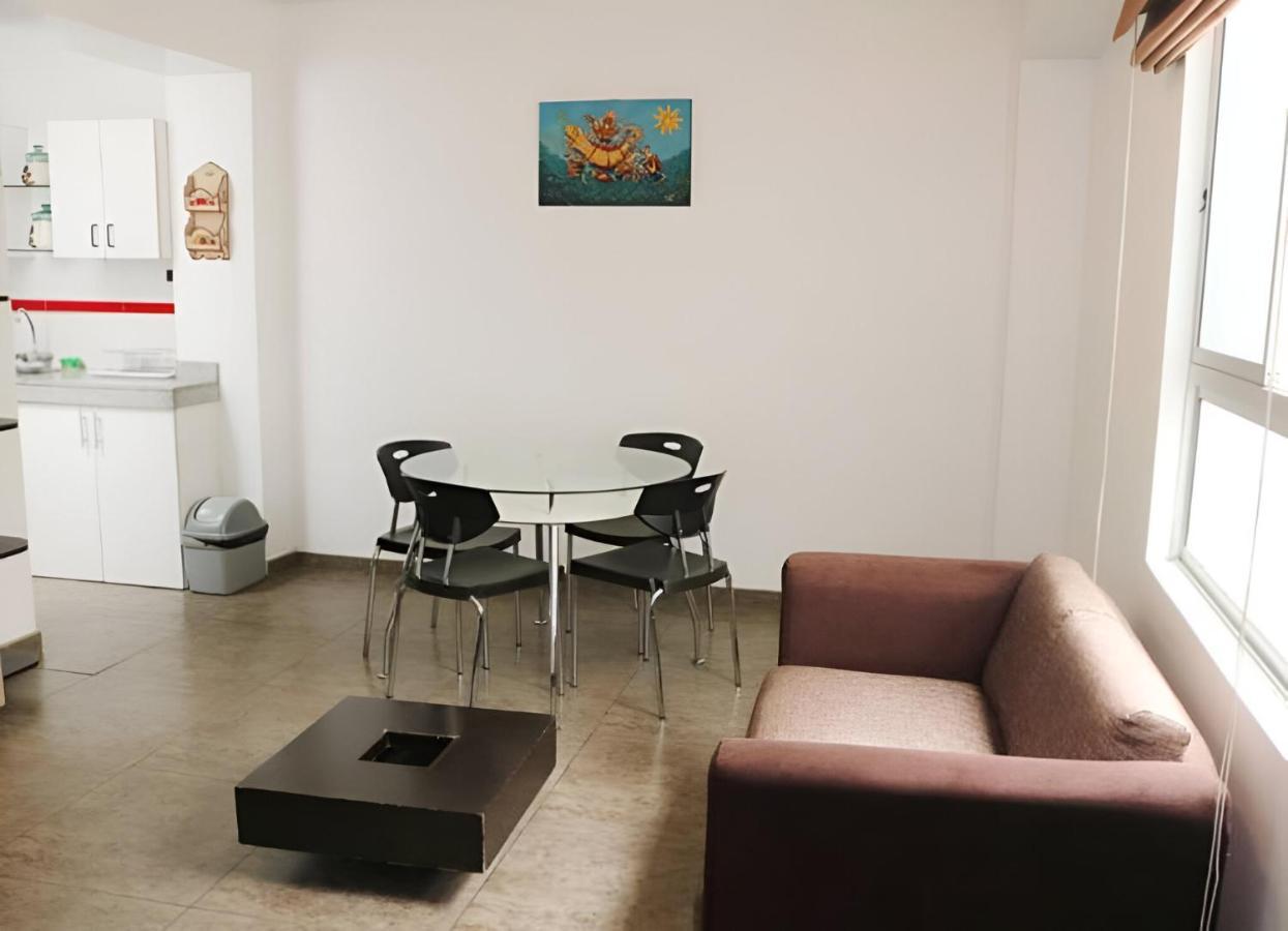 Hotel Mochiks Τσικλάγιο Εξωτερικό φωτογραφία
